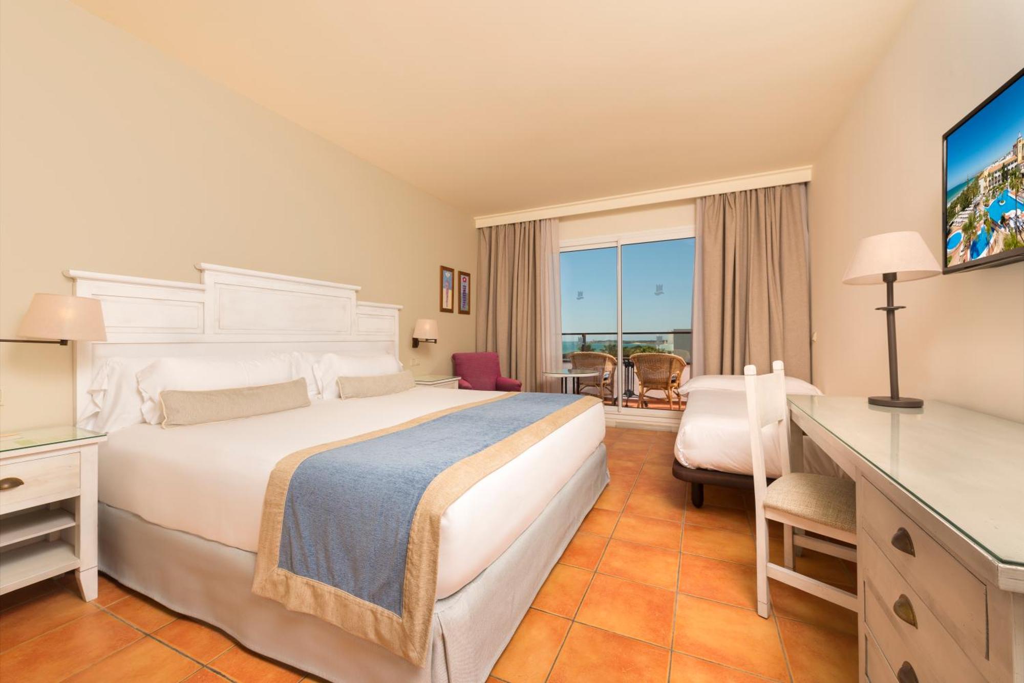 קוניל דה לה פרונטרה Hotel Fuerte Conil-Resort חדר תמונה